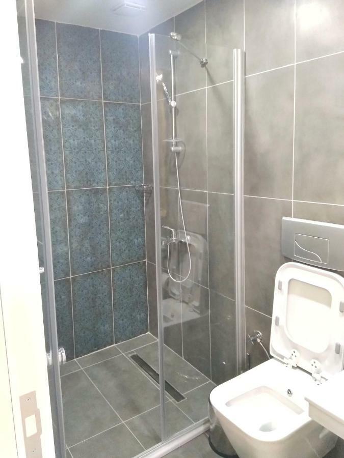 Jakaranda Hotel Istanboel Buitenkant foto
