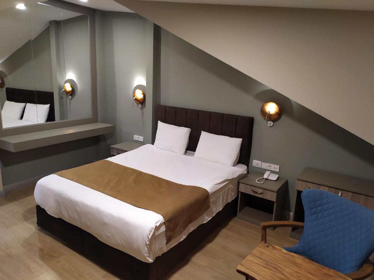 Jakaranda Hotel Istanboel Buitenkant foto